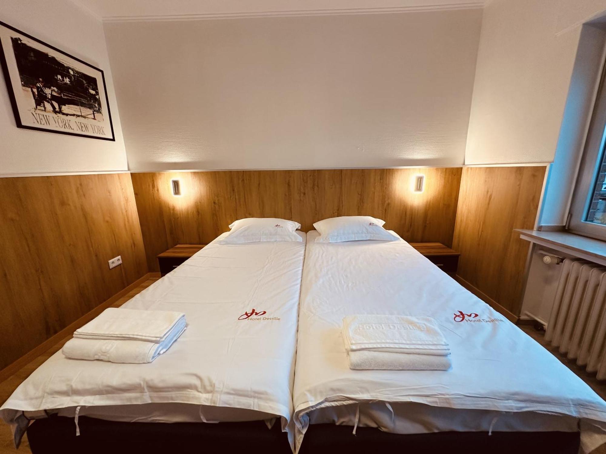 Hotel Destille Dormagen Zimmer foto