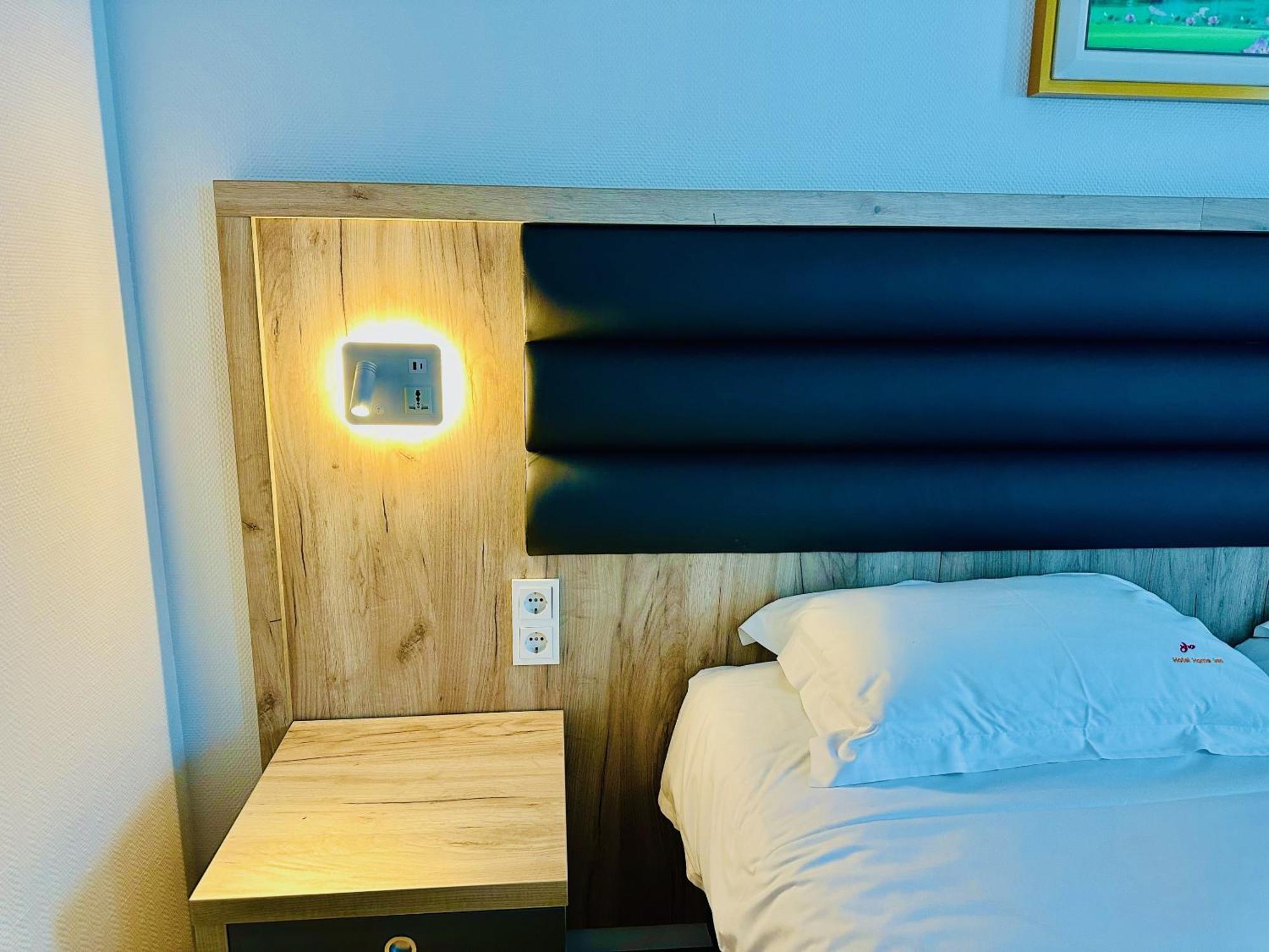 Hotel Destille Dormagen Zimmer foto
